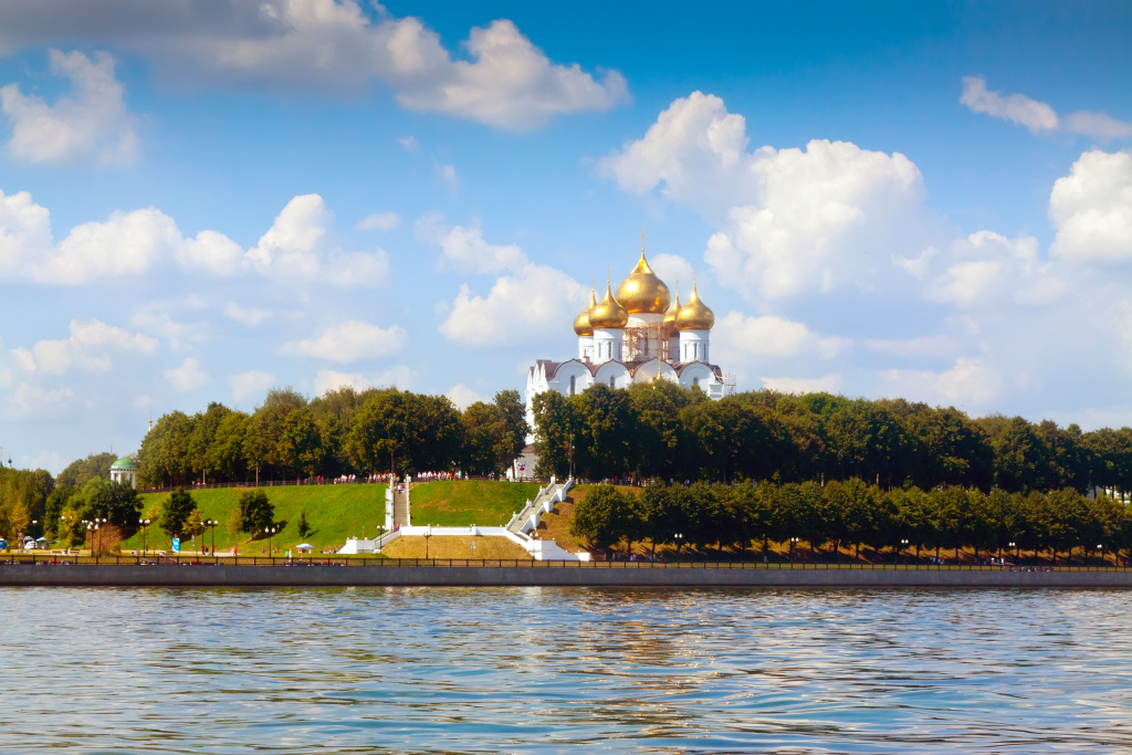 assumption-cathedral-yaroslavl (2).jpg